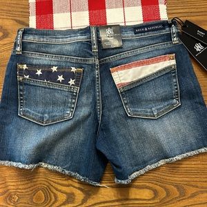 Rock & Republic NWT Hula Short